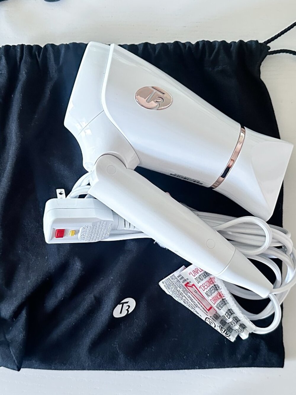 T3 Featherweight Compact Travel Hair Dryer - White - Excellent Condition - Picture 2 of 4